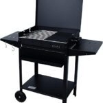 Barbacoa de carbón IMOR Mallorca con parrilla cromada regulable en 2 alturas y bandejas laterales para utensilios